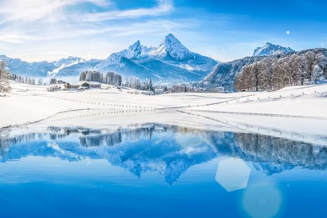 FOTOTAPETE VERSCHNEITE LANDSCHAFT IN DEN ALPEN - TAPETEN MIT NATURMOTIVEN - TAPETEN