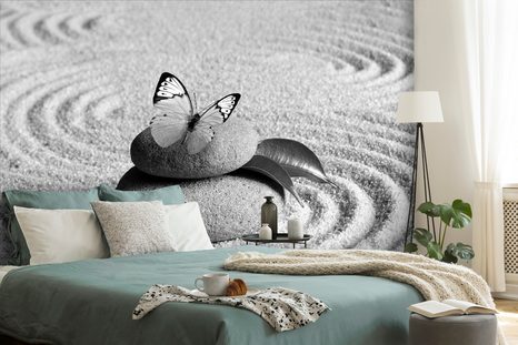 SAMOLEPÍCÍ FOTOTAPETA ČERNOBÍLÝ MOTÝL NA ZEN KAMENI - SAMOLEPÍCÍ TAPETY - TAPETY