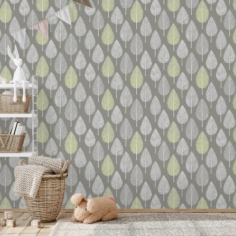 SAMOLEPÍCÍ TAPETA ŠEDÉ A ZELENÉ LISTY NA ŠEDÉM POZADÍ - VZOROVANÉ TAPETY - TAPETY