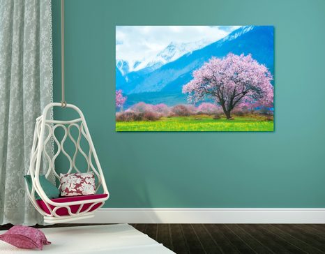 OBRAZ MAGICZNE DRZEWO W ŚRODKU GÓR - OBRAZY PRZYRODY I KRAJOBRAZY - OBRAZY