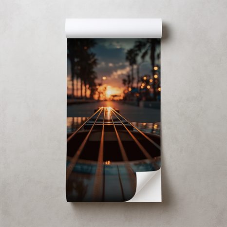SAMOLEPILNA TAPETA KITARA OB SONČNEM ZAHODU - GLASBENE FOTOTAPETE - TAPETE