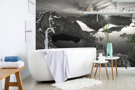 FOTOTAPETA HORSKÁ PANORAMA V ČERNOBÍLÉM PROVEDENÍ - ČERNOBÍLÉ TAPETY - TAPETY