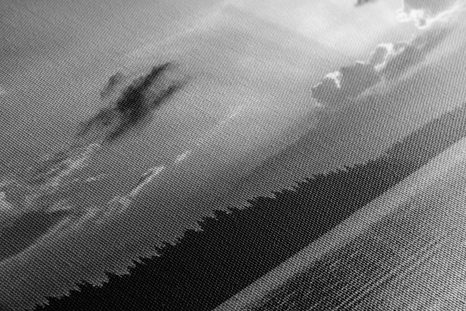 KÉP HEGYI TÓ FEKETE FEHÉRBEN - FEKETE-FEHÉR KÉPEK - KÉPEK