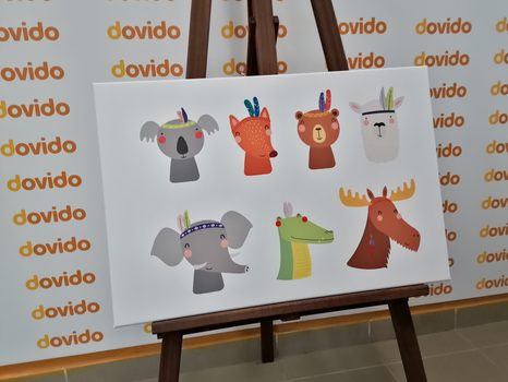 OBRAZ PLNÝ ZVÍŘÁTEK S INDIÁNSKÝMI PEŘÍČKY - DĚTSKÉ OBRAZY - OBRAZY