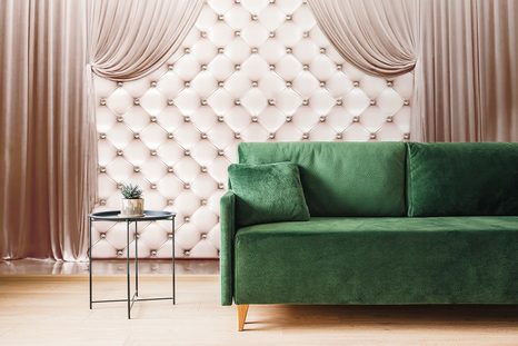 TAPETE ELEGANTE VORHÄNGE - TAPETEN MIT LEDEROPTIK - TAPETEN