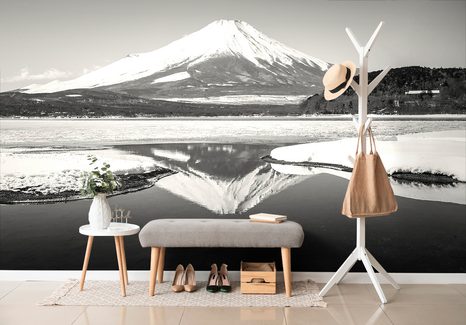 FOTOTAPETA JAPONSKÁ HORA FUJI V ČERNOBÍLÉM - ČERNOBÍLÉ TAPETY - TAPETY