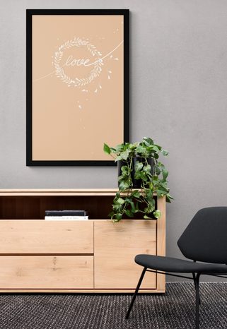 PLAKÁT S NÁPISEM LOVE V MINIMALISTICKÉM PROVEDENÍ - MOTIVY Z NAŠÍ DÍLNY - PLAKÁTY