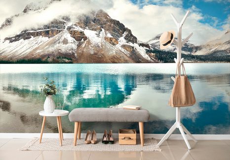 SAMOLEPÍCÍ FOTOTAPETA JEZERO POBLÍŽ NÁDHERNÉ HORY - SAMOLEPÍCÍ TAPETY - TAPETY