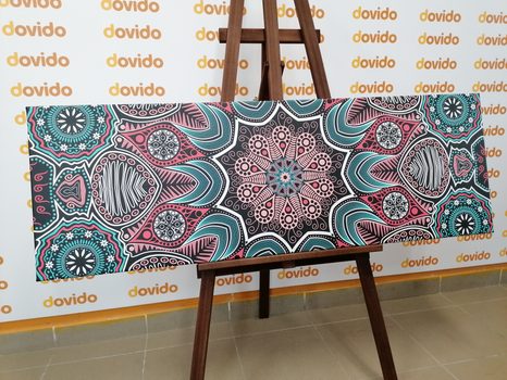 КАРТИНА НА ПЛАТНО – ИНДИЙСКА МАНДАЛА С ЦВЕТЕН МОДЕЛ - ФЪН ШУЙ КАРТИНИ - КАРТИНИ