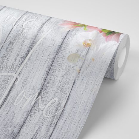 SAMOLEPÍCÍ TAPETA VINTAGE ORCHIDEJ S NÁPISEM - LOVE BEGINS AT HOME - SAMOLEPÍCÍ TAPETY - TAPETY