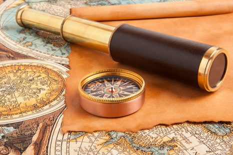 КАРТИНА НА ПЛАТНО – ЗА ПРИКЛЮЧЕНЕЦ - КАРТИНИ НА КАРТИ - КАРТИНИ