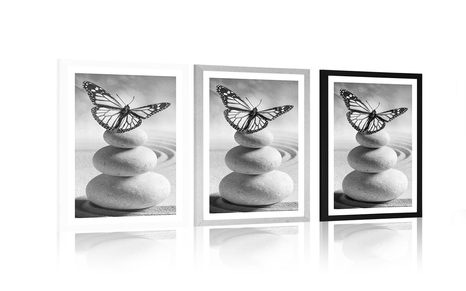 PLAKÁT S PASPARTOU ROVNOVÁHA KAMENŮ A MOTÝL V ČERNOBÍLÉM PROVEDENÍ - ČERNOBÍLÉ - PLAKÁTY
