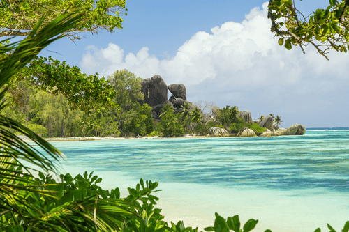 CANVAS PRINT BEAUTIFUL BEACH ON THE ISLAND OF LA DIGUE - PICTURES OF NATURE AND LANDSCAPE - PICTURES