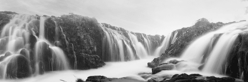 QUADRO DI POSSENTI CASCATE IN BIANCO E NERO - QUADRI BIANCO E NERO - QUADRI