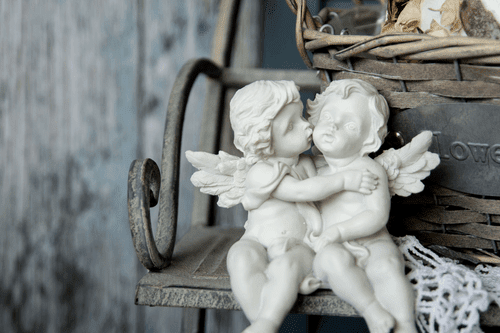 CANVAS PRINT STATUES OF ANGELS ON A BENCH - PICTURES OF ANGELS - PICTURES