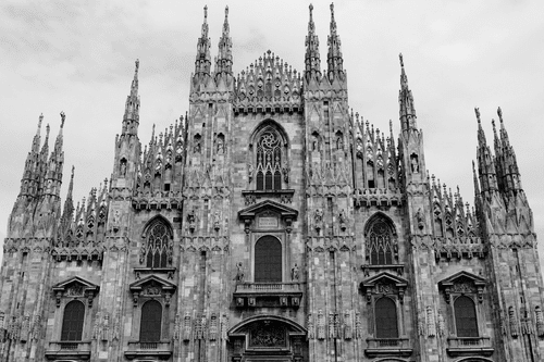 CANVAS PRINT CATHEDRAL IN MILAN IN BLACK AND WHITE - BLACK AND WHITE PICTURES - PICTURES