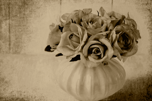 WANDBILD ROSEN IN DER VASE IN SEPIA - SCHWARZ-WEISSE BILDER - BILDER