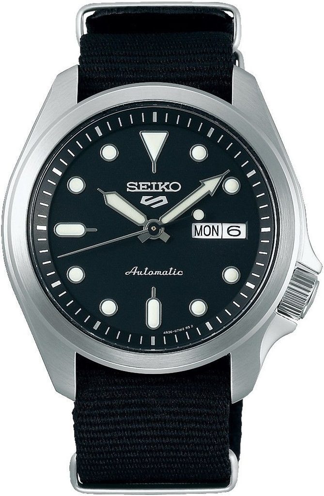 Seiko 5 Sports SRPE67K1 