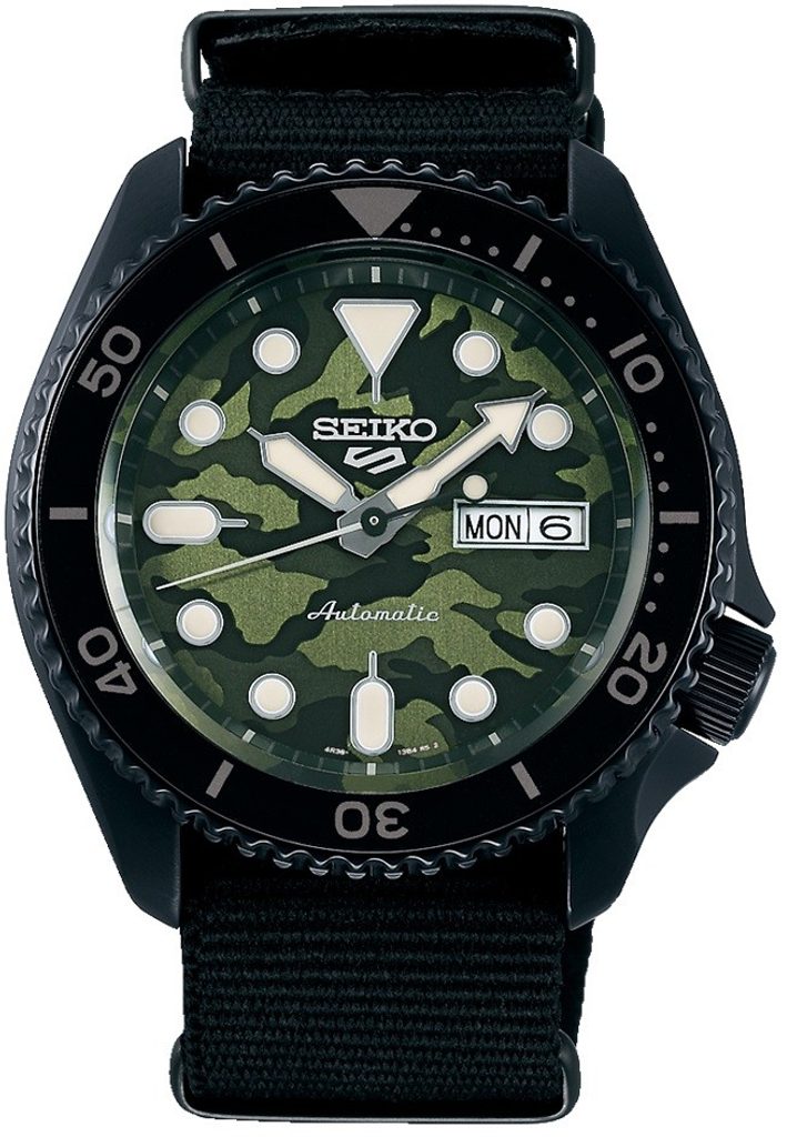 Seiko 5 Sports SKX Camouflage Street Style SRPJ37K1 