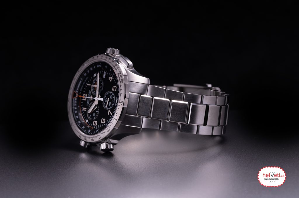 Hamilton Khaki Aviation X-Wind GMT Chrono Quartz H77912135