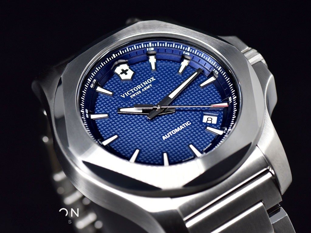 Inox mechanical store blue