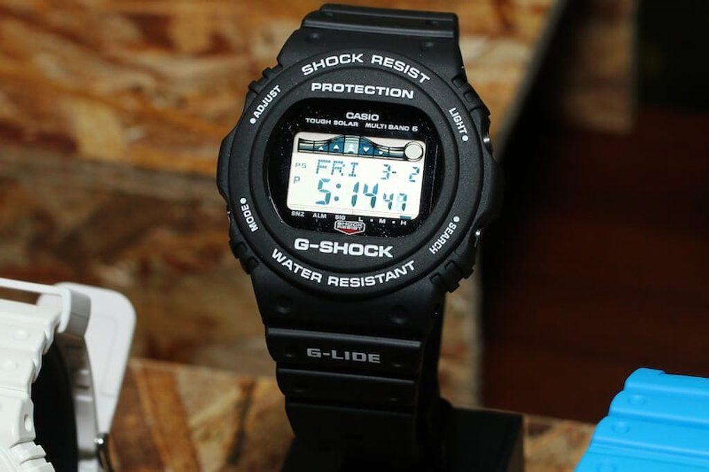 Casio GWX 5700CS-1 | Helveti.cz