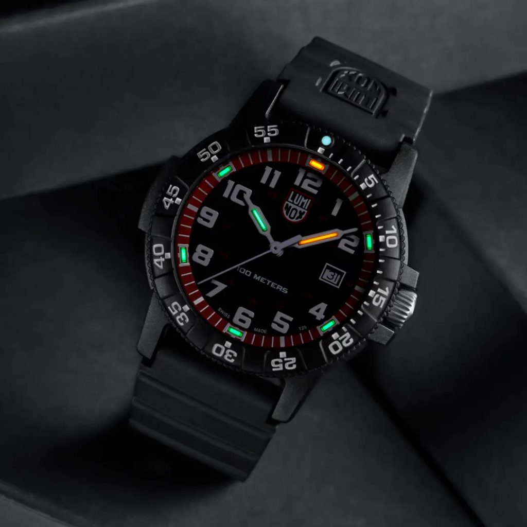 Luminox sea turtle shop giant 0320 series