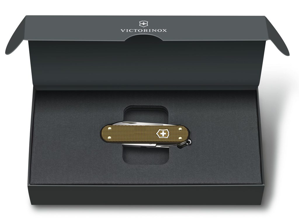 Victorinox Classic Swiss Army Knife 2024