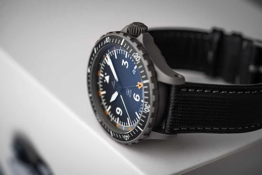 Laco Hamburg GMT DIN 8330 | Helveti.eu