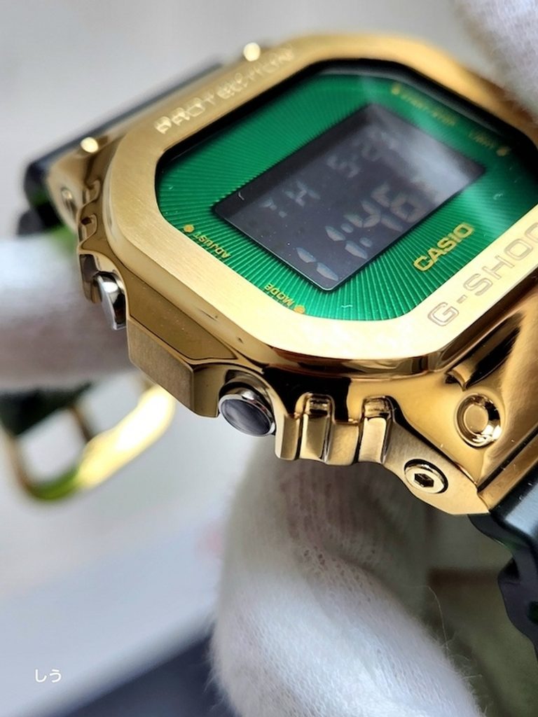 Casio G-Shock GM-5600CL-3ER Emerald Gold | Helveti.eu