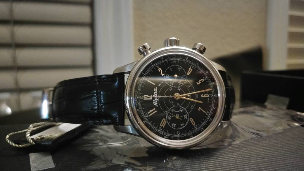 Alpina 130 heritage shop pilot automatic watch