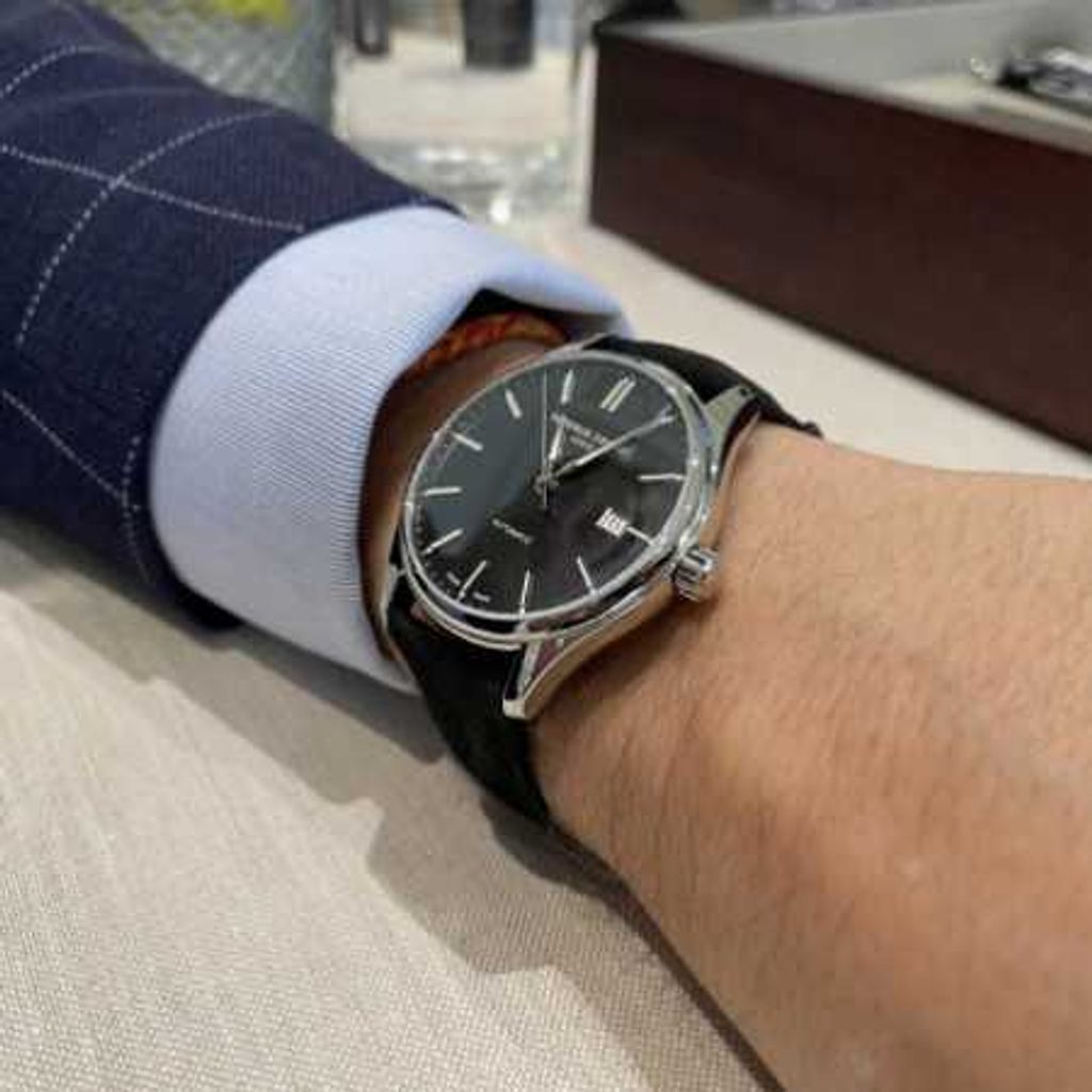 Frederique Constant Classics Uomo Orologio Automatico 40 Mm | Acciaio, Quadrante Nero, Vetro Zaffiro, Cinturino In Pelle | Modello FC-303NB5B6