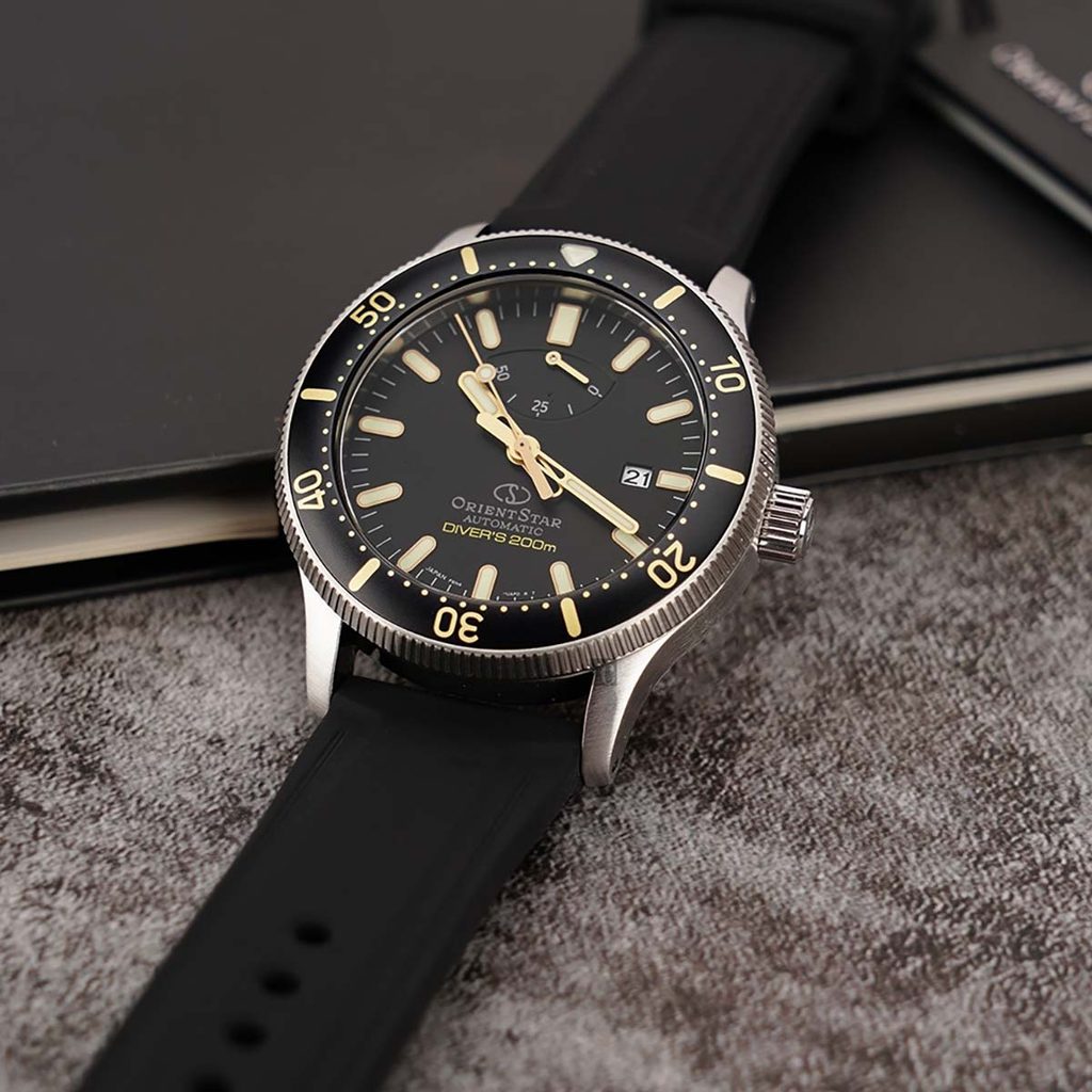 Orient Star Sports RE AU0303B Diver Automatic Helveti.eu