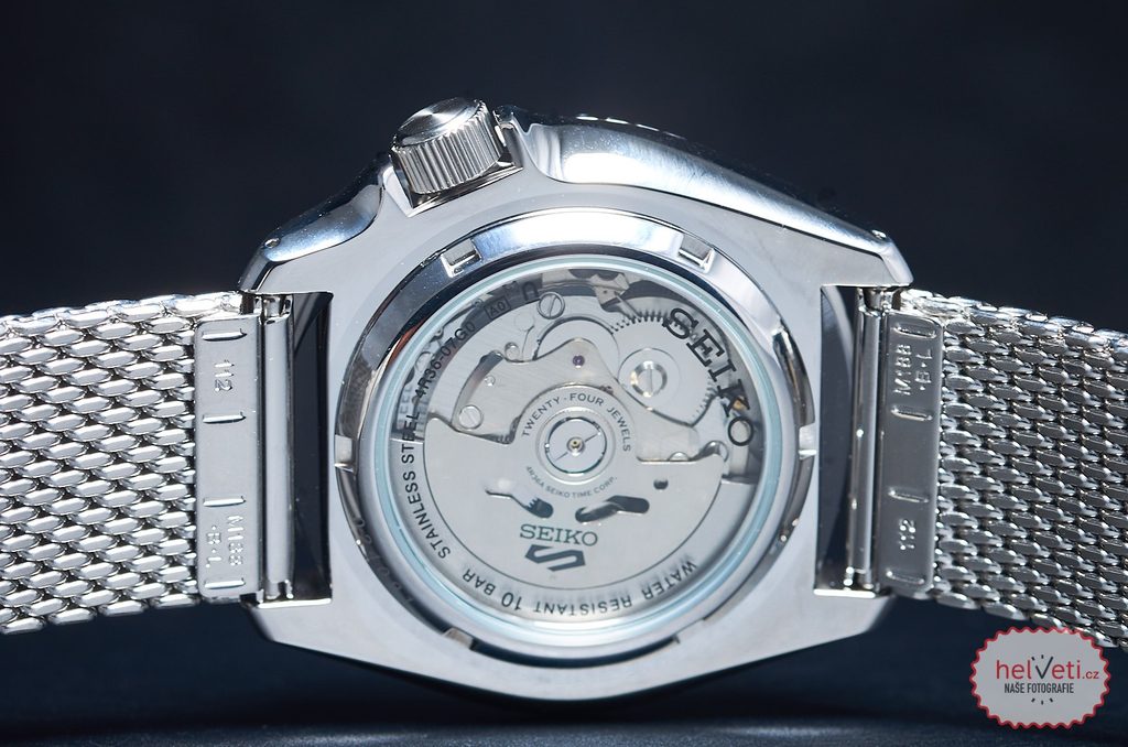 Seiko 5 back outlet case