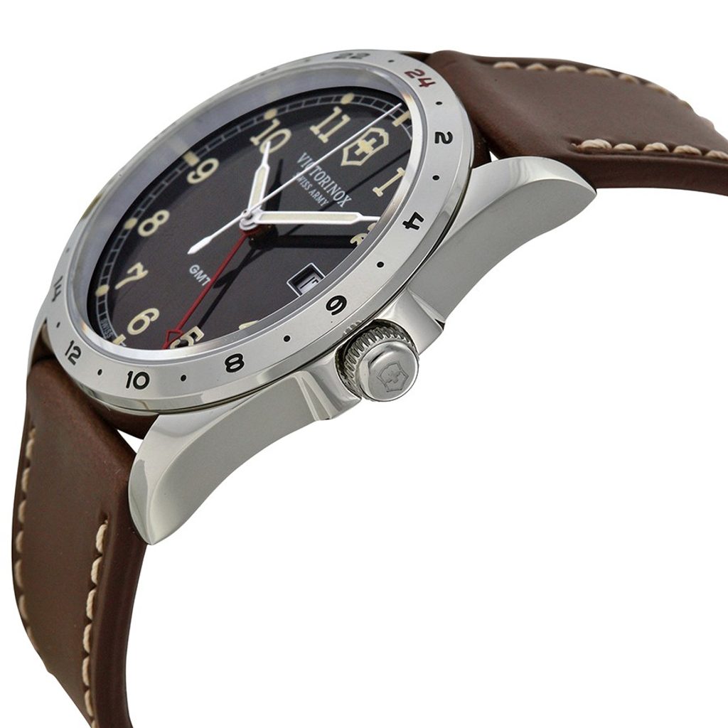Victorinox infantry clearance gmt quartz watch