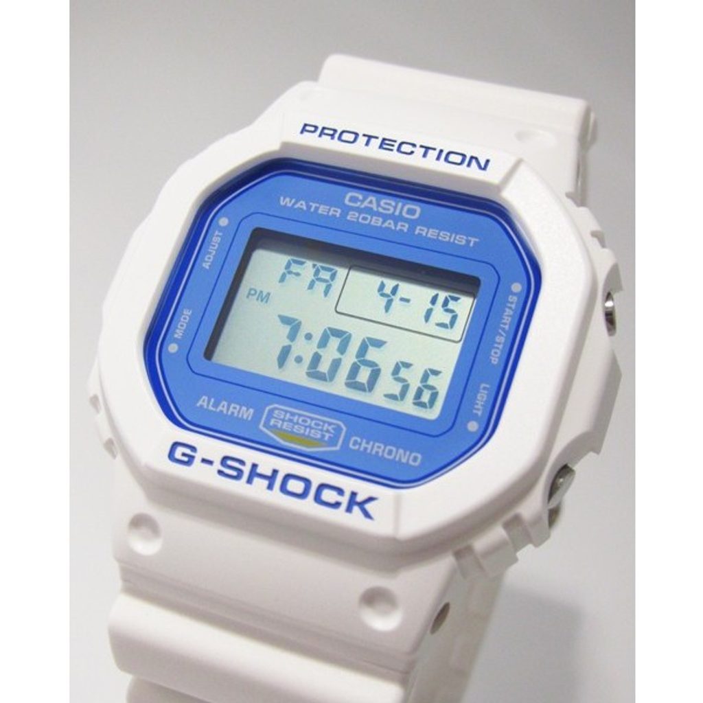 Bracelet montre Casio DW-5600WB-7 résine blanche