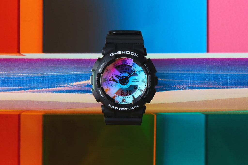 Casio G-Shock GA-110SR-1AER Iridescent Color Series | Helveti.eu