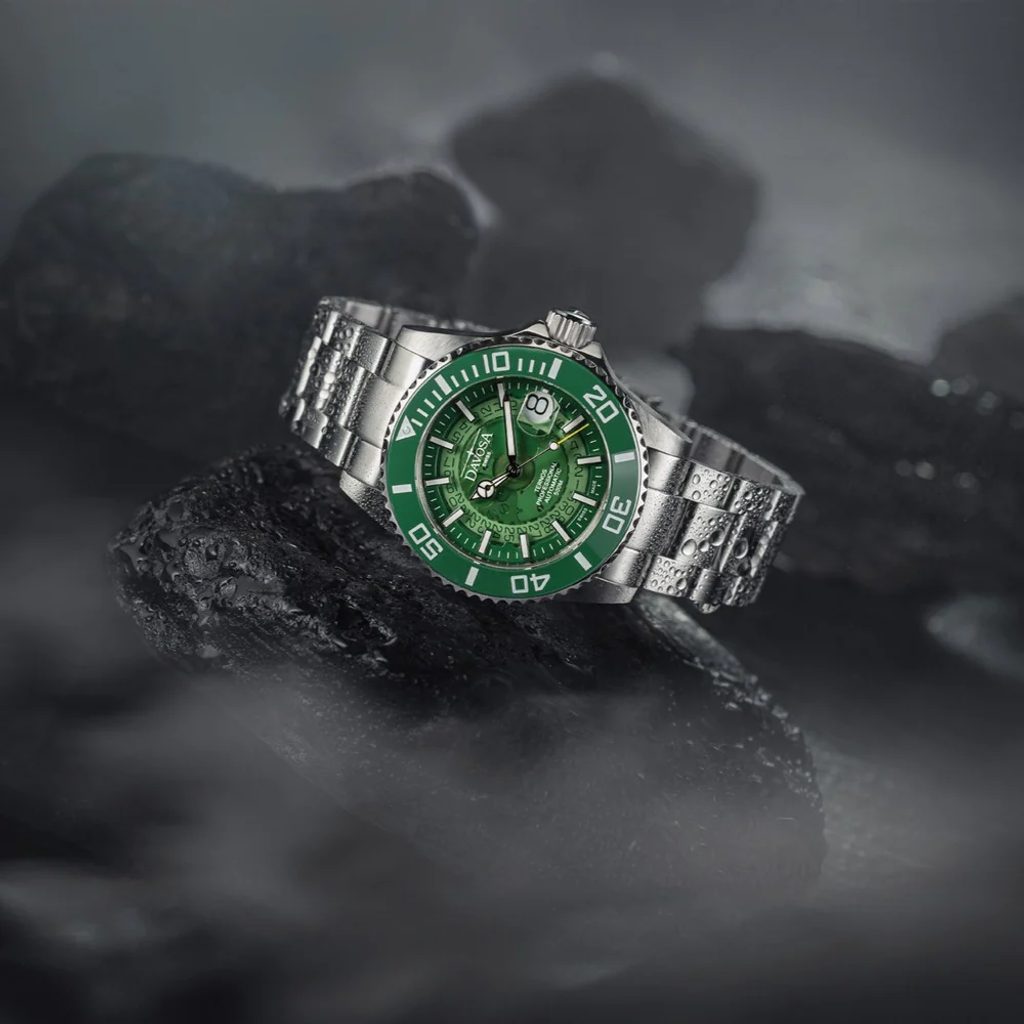 Davosa Vintage Diver Quartz watch 163.500.40 | Exclusive Pen