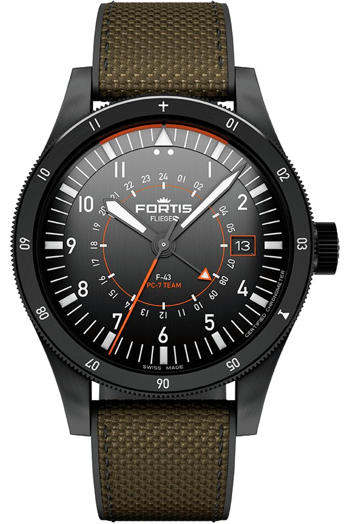 Fortis Flieger F-43 Triple-GMT PC-7 TEAM Limited Edition COSC F4260004 |  Helveti.eu