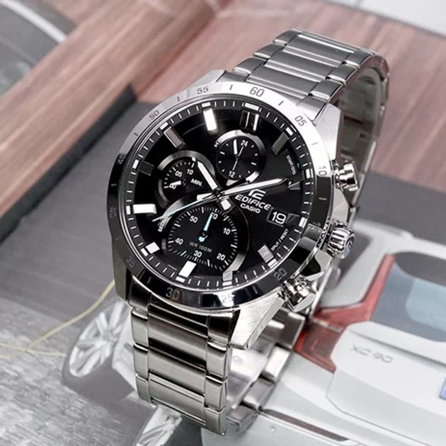  Casio Edifice EFR-571D-1AVUEF Men's Chronograph Watch :  Clothing, Shoes & Jewelry