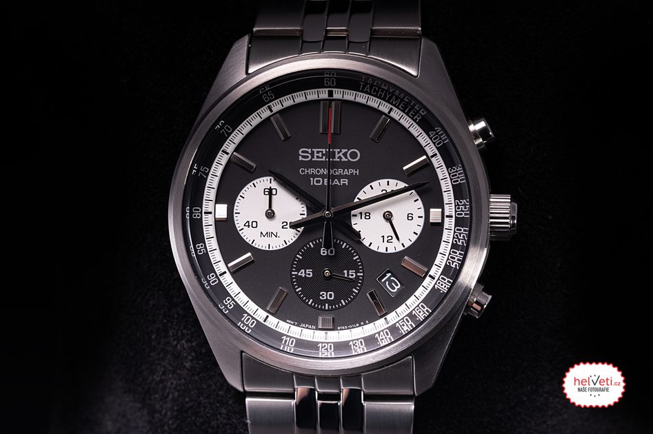 Montre Seiko Sport Chrono SSB429P1 Panda - Cadran Noir, Bracelet Acier, 100m étanche, Neuve