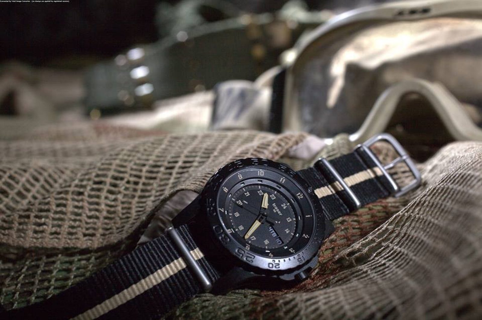 Traser P 6600 Sand nato | Helveti.eu | Helveti – Víc než hodinky
