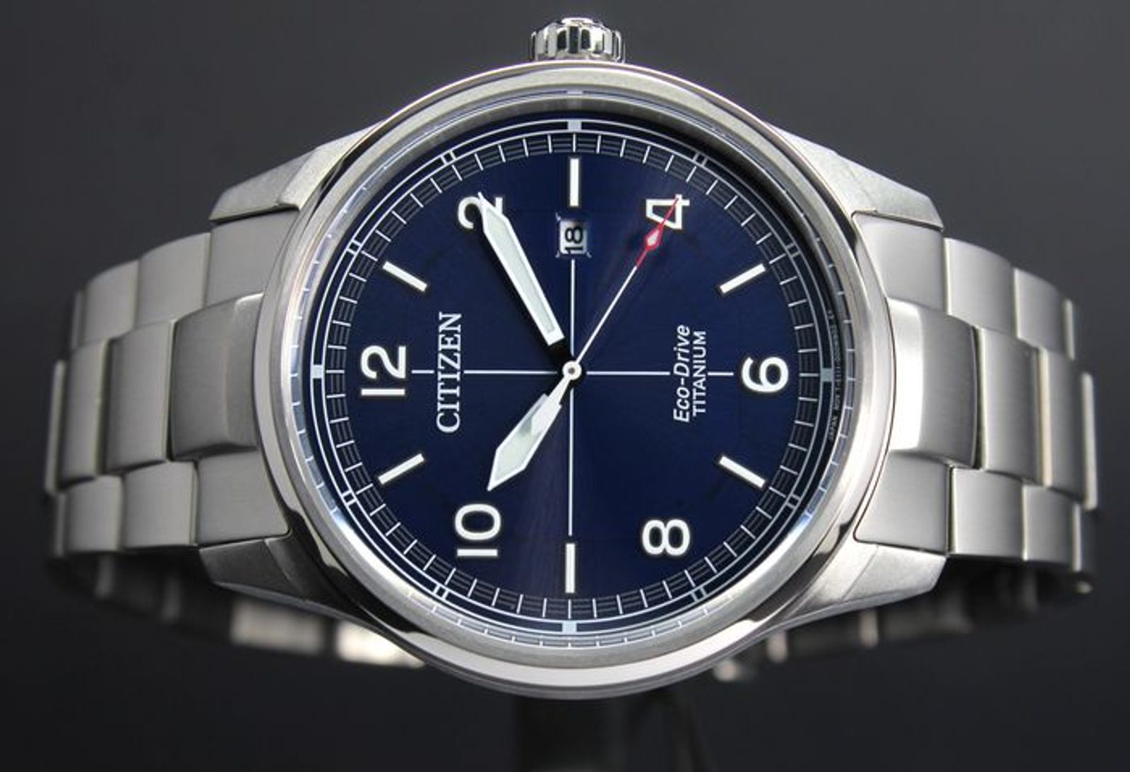 Citizen Eco-Drive Super Titanium BM7570-80L | Helveti.eu