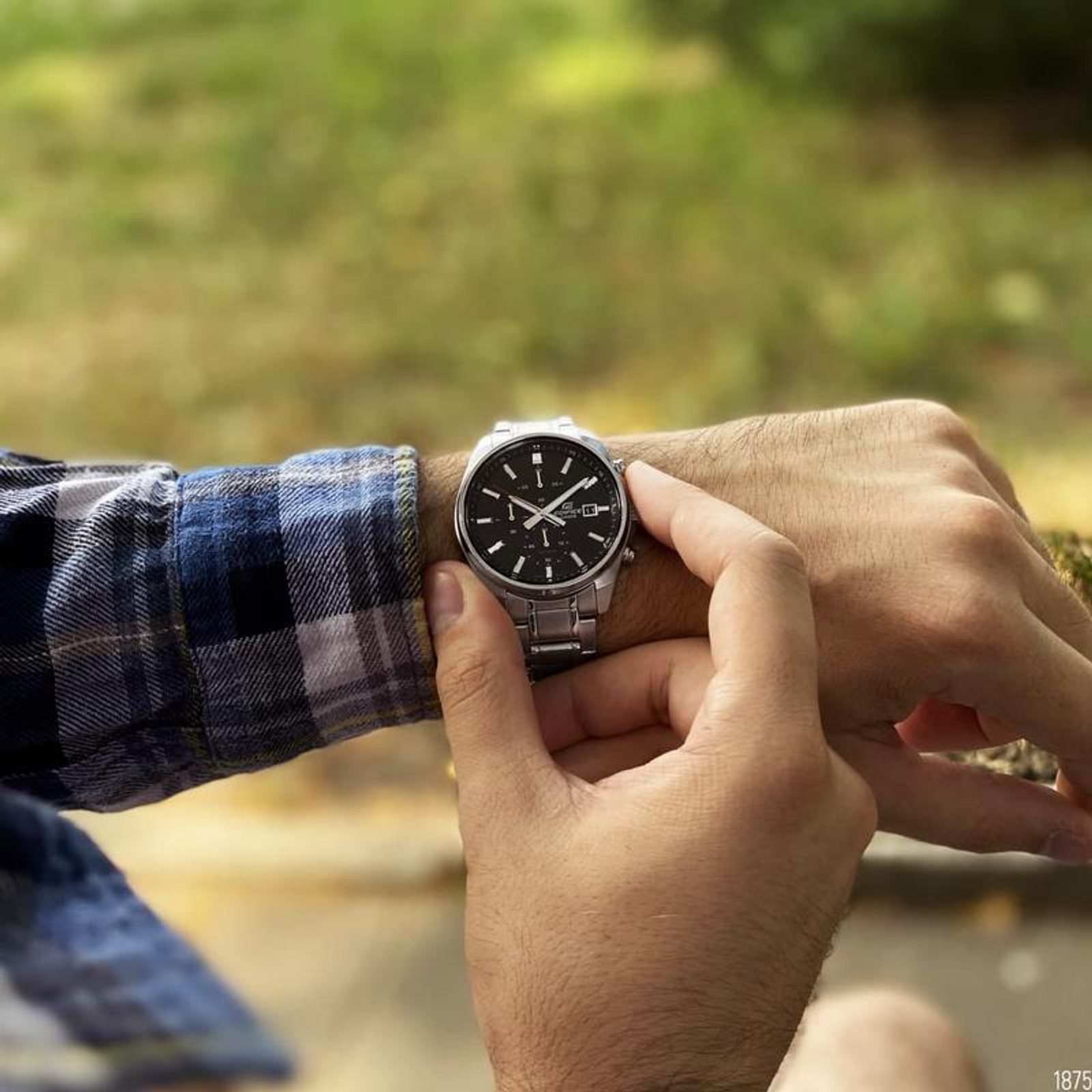Casio Edifice EFV-610D-1AVUEF - Orologio Cronografo Uomo In Acciaio