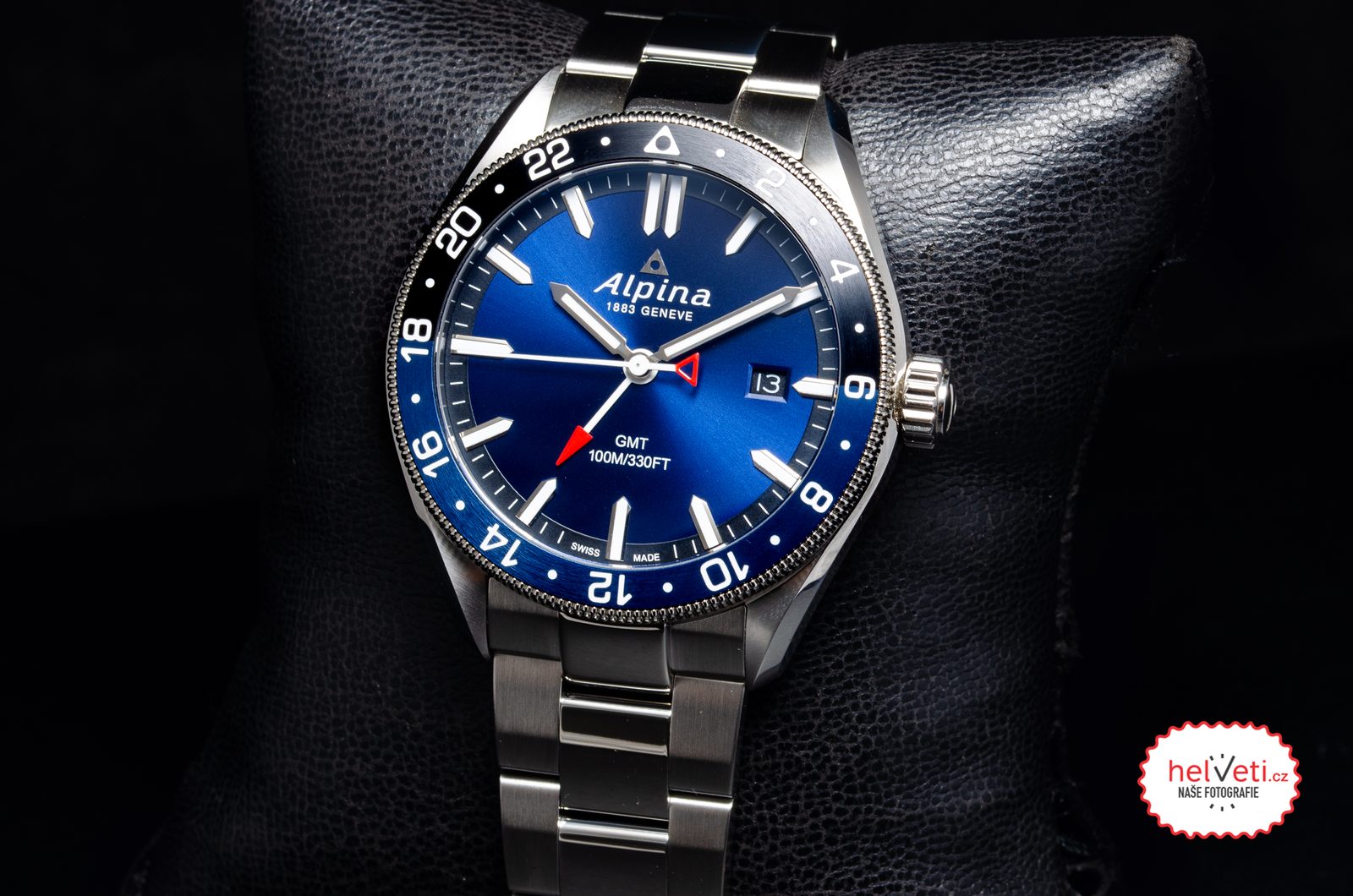 Alpina alpiner gmt 4 best sale