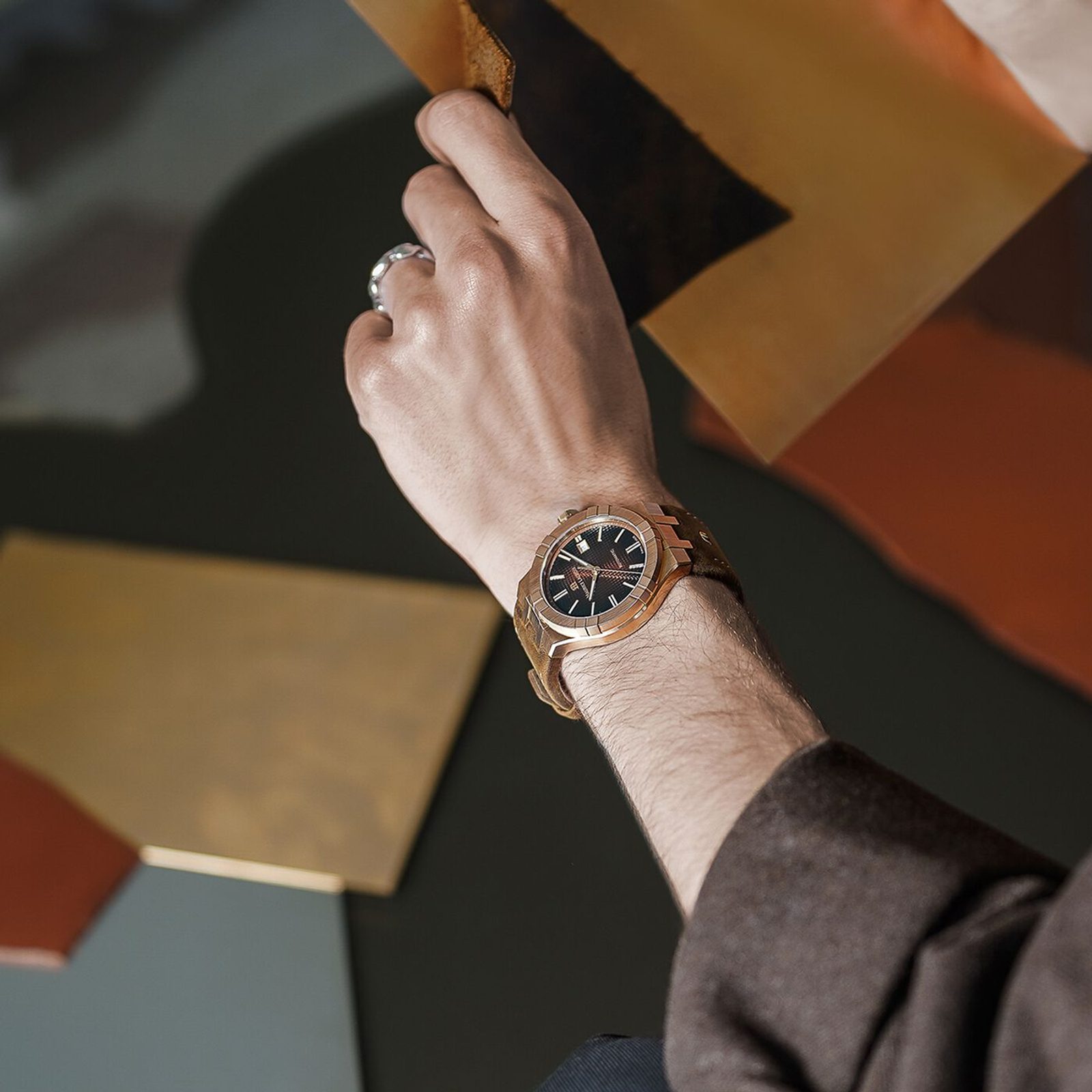 Maurice Lacroix Aikon Automatic Bronze AI6008-BRZ01-730-3 | Helveti.eu ...