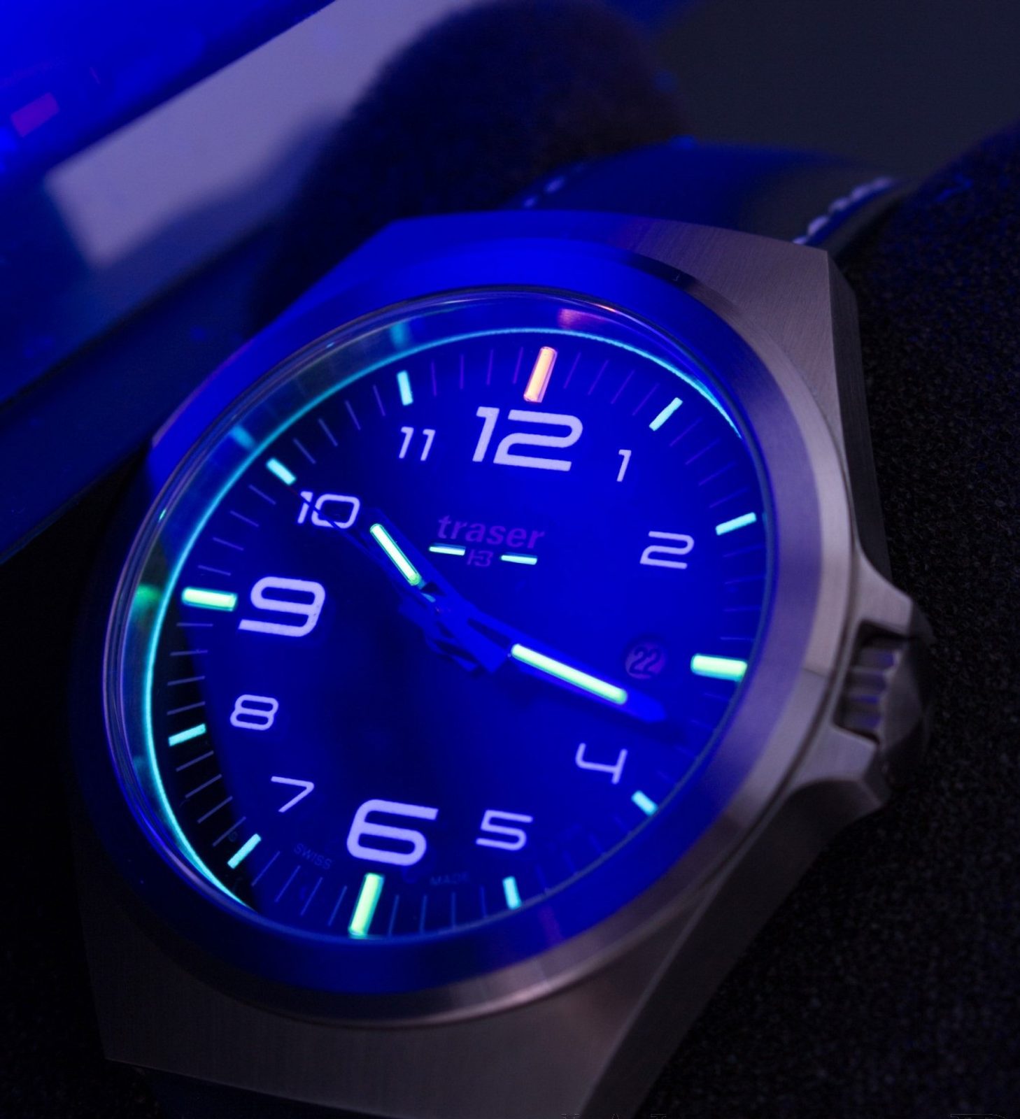 Traser P59 Essential M Blue, Leather