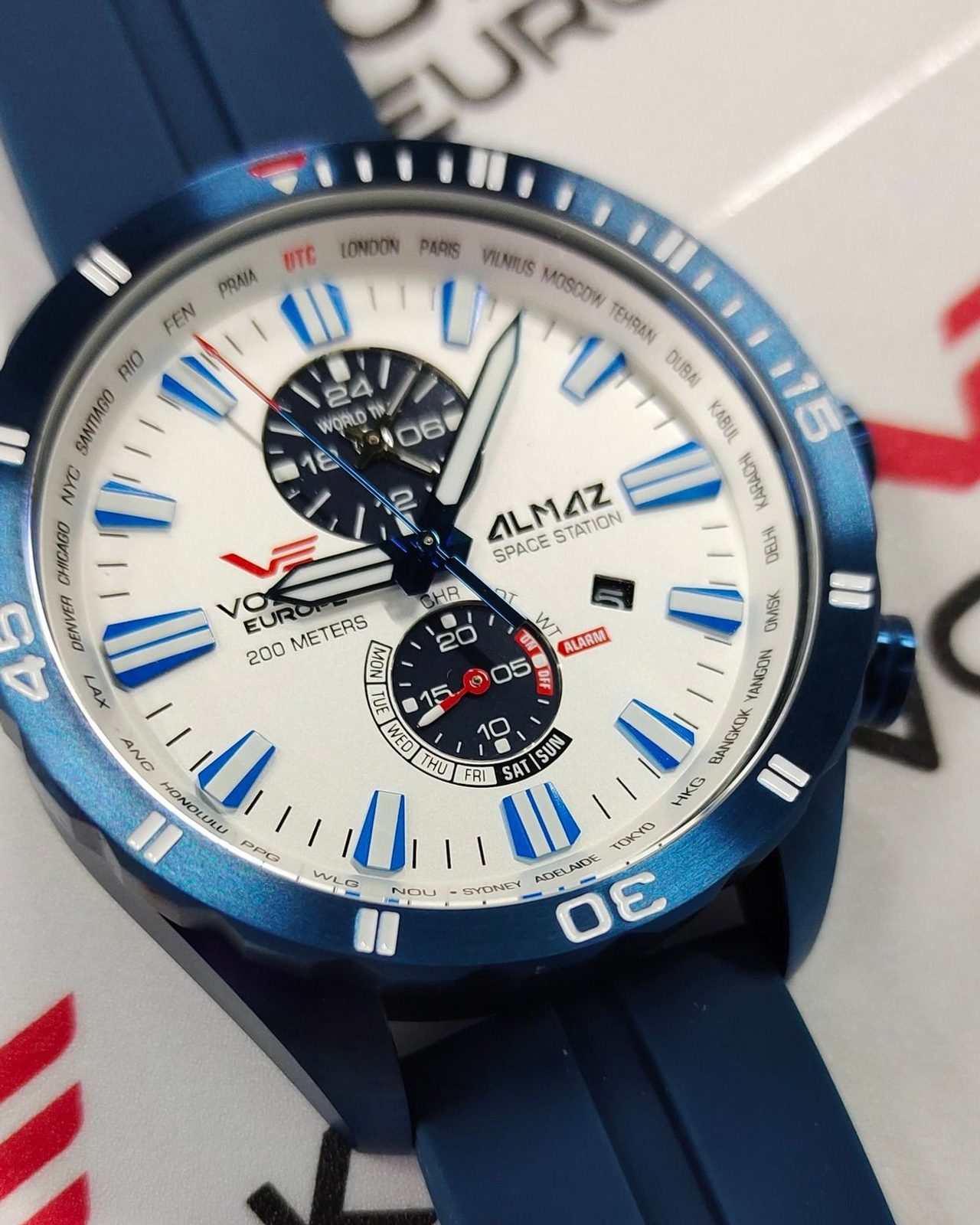 Vostok Europe Almaz Multifunctional Line YM8J-320D657S | Helveti