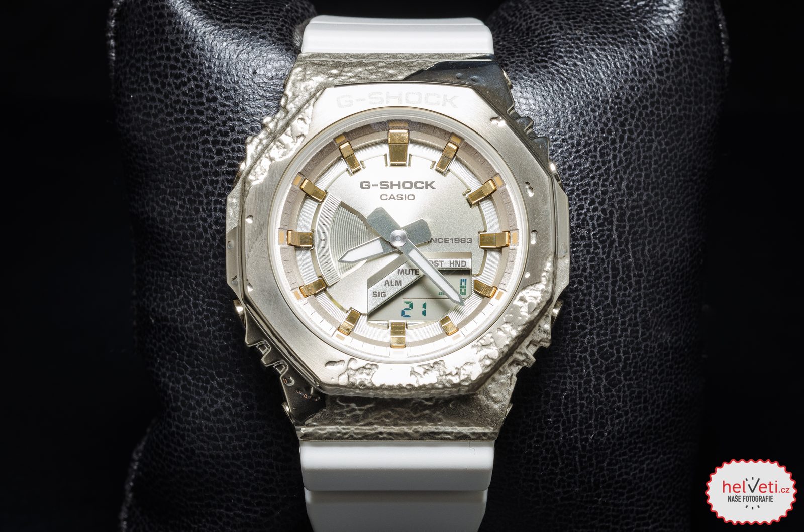 Casio G-Shock GM-S2140GEM-9AER 40th Anniversary Adventurer's Stone