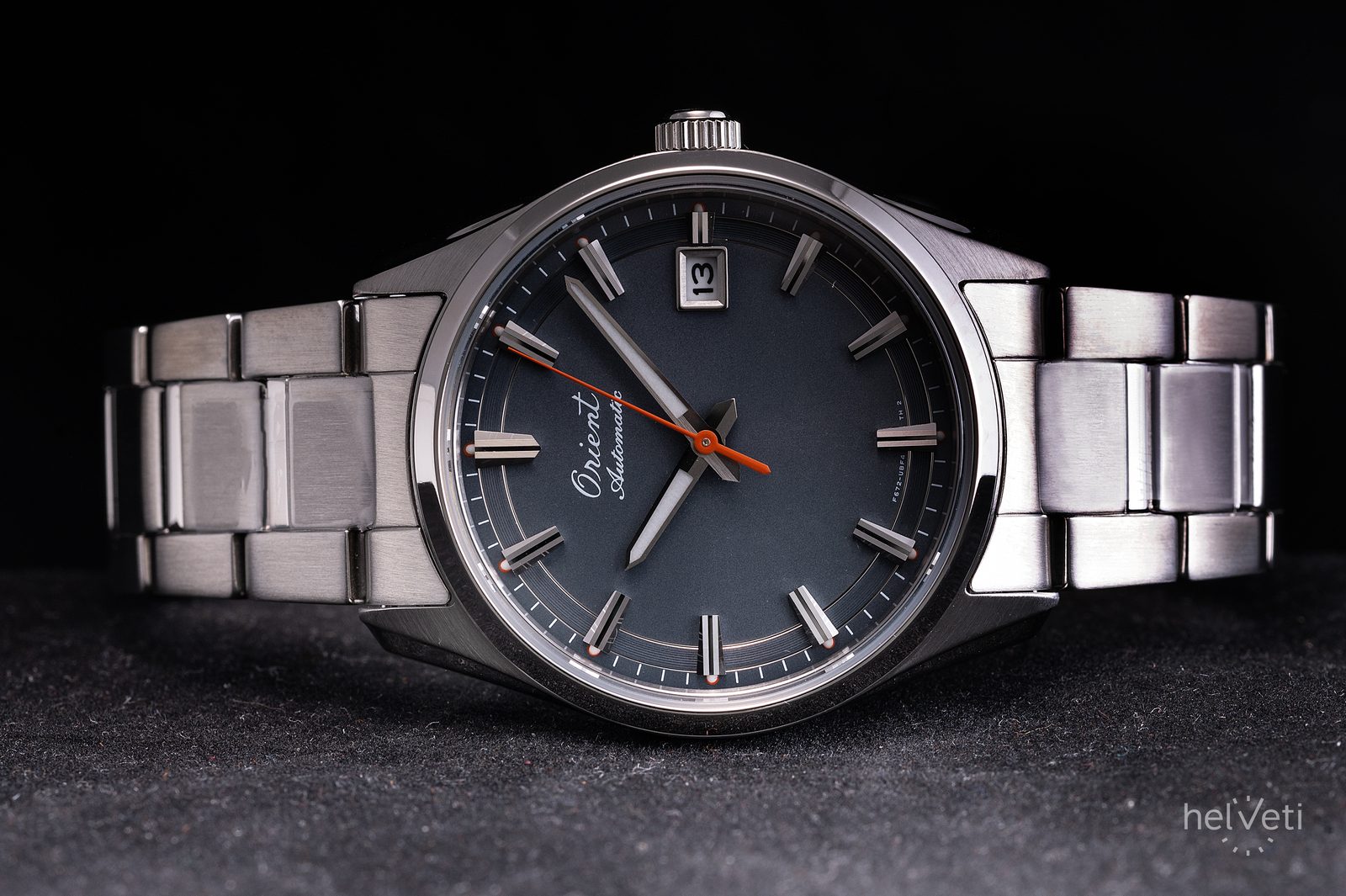 MONTRE ORIENT : STRETTO DATE 75e ANNIVERSAIRE RA-AC0R04N